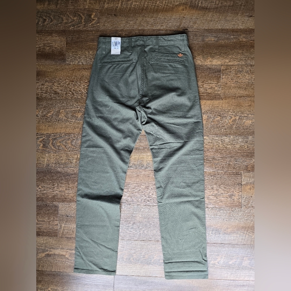 Dockers Slim Tapered Premium Edition Khaki NWT - Picture 8 of 11